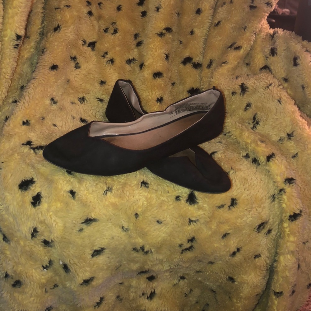 Black flats